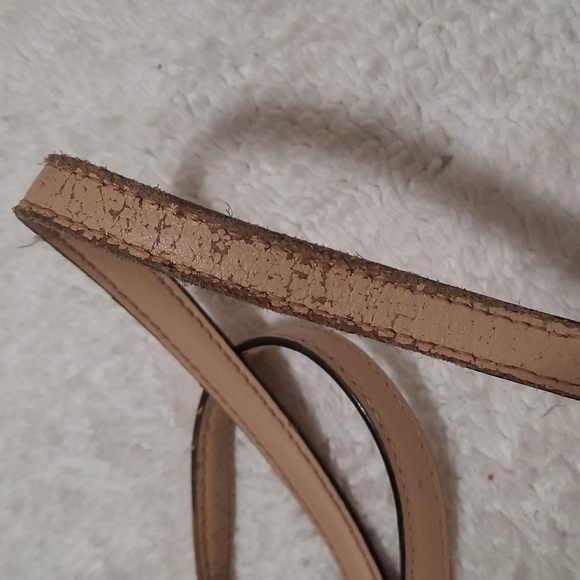 Michael Kors Tan Monogram Tote - Picture 10 of 12